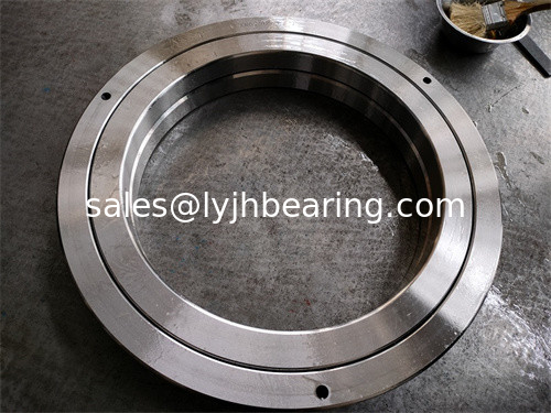 تستخدم آلة الحفر العمودية CNC beraing JXR 699050 عالي الدقة المزود